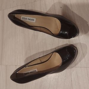 Black platform shoes